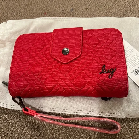 LUG Foxtrot Matte Luxe VL RFID Wallet
Ruby Red NWT - Picture 2 of 9